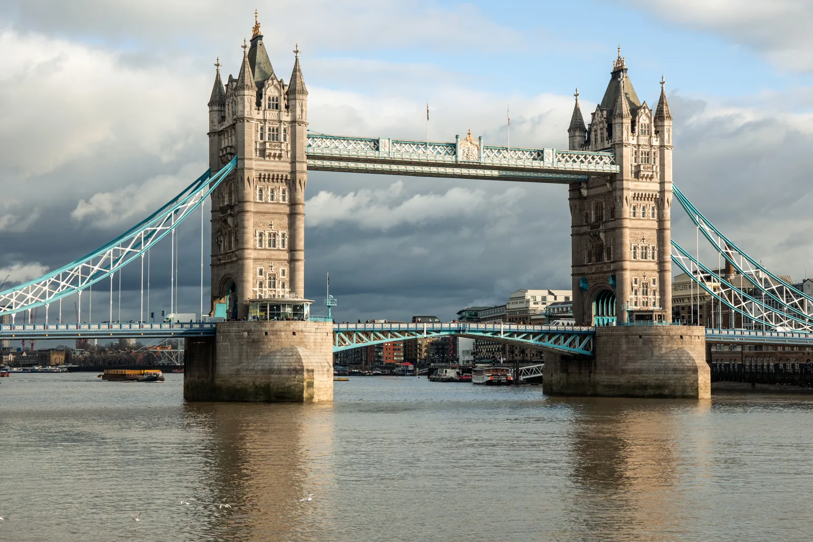 Tower Bridge, London Tower Bridge over the River Thames in London